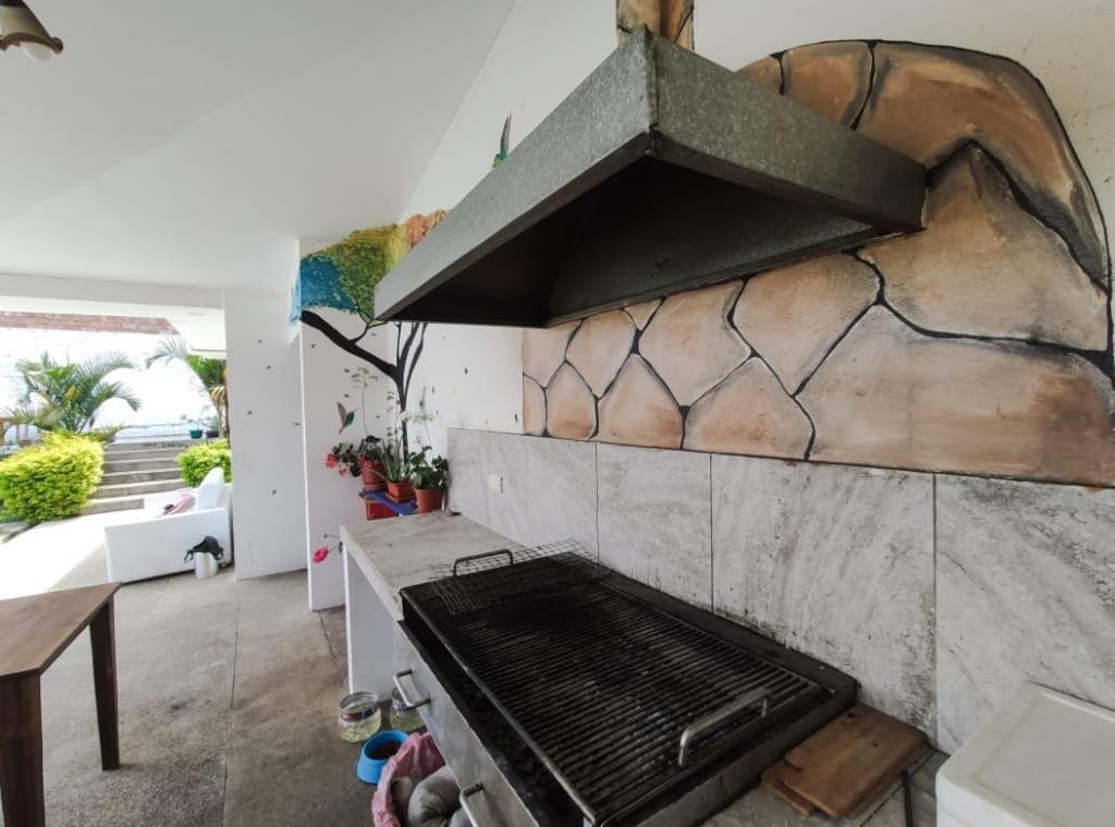 Hostel Las Palmas Vilcabamba Bagian luar foto
