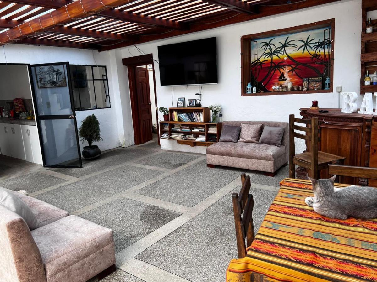 Hostel Las Palmas Vilcabamba Bagian luar foto