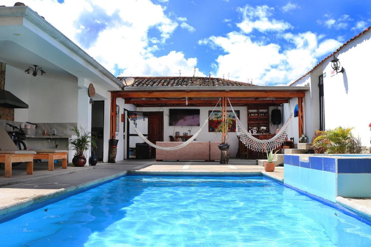 Hostel Las Palmas Vilcabamba Bagian luar foto