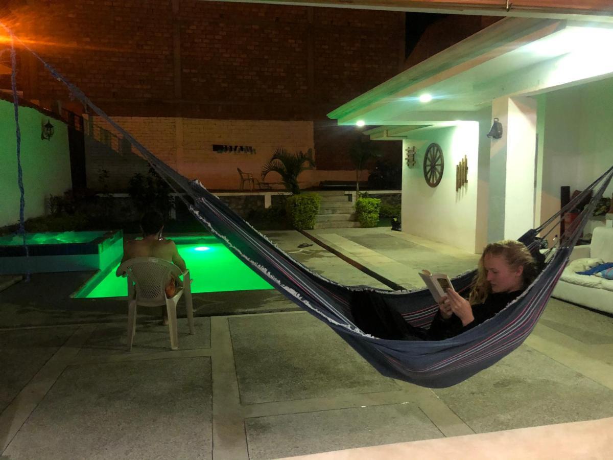 Hostel Las Palmas Vilcabamba Bagian luar foto